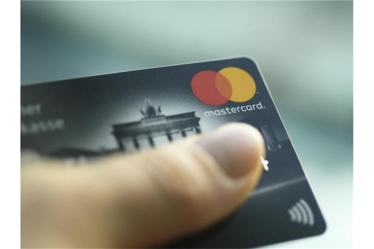 Ein Leck beim Mastercard-Bonusprogramm hat dafür gesorgt, dass Kundendaten im Internet auftauchten. Foto: Fabian Sommer