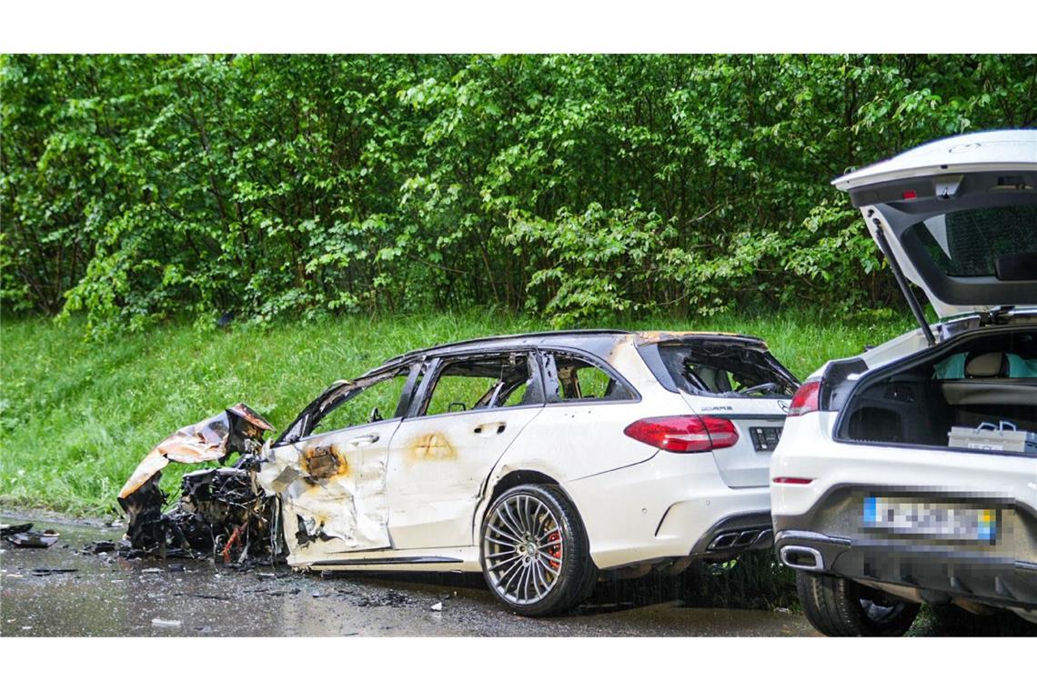 Ein Mann ist bei einem Verkehrsunfall in Reutlingen ums Leben gekommen.