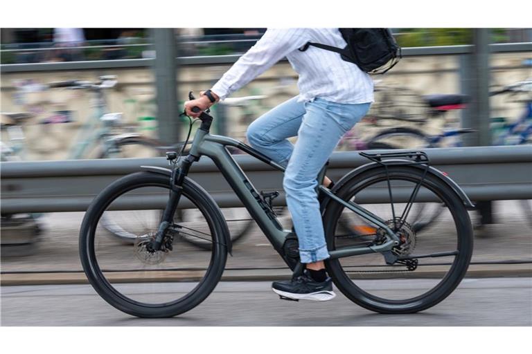 Ein Mann ist in Ingolstadt mit einem frisierten E-Bike unterwegs gewesen, das auf bis zu 60 km/h beschleunigen kann (Symbolfoto).
