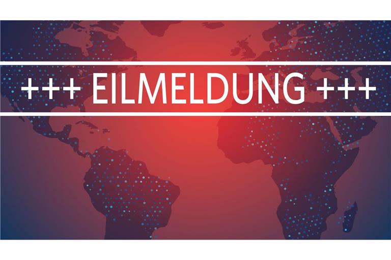 Ein Mann soll seine Lebensgefährtin im Streit getötet und anschließend vermutlich absichtlich einen Autounfall verursacht haben, bei dem er und das gemeinsame Baby starben.