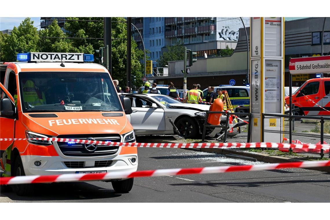Ein Mensch kam bei dem Unfall ums Leben.