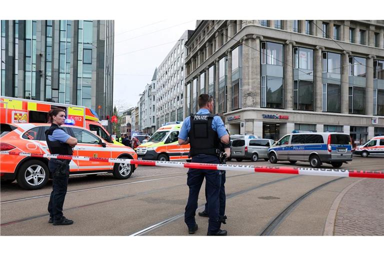 Ein mutmaßlicher Amokfahrer hat in Leipzig mehrere Menschen getötet und verletzt.