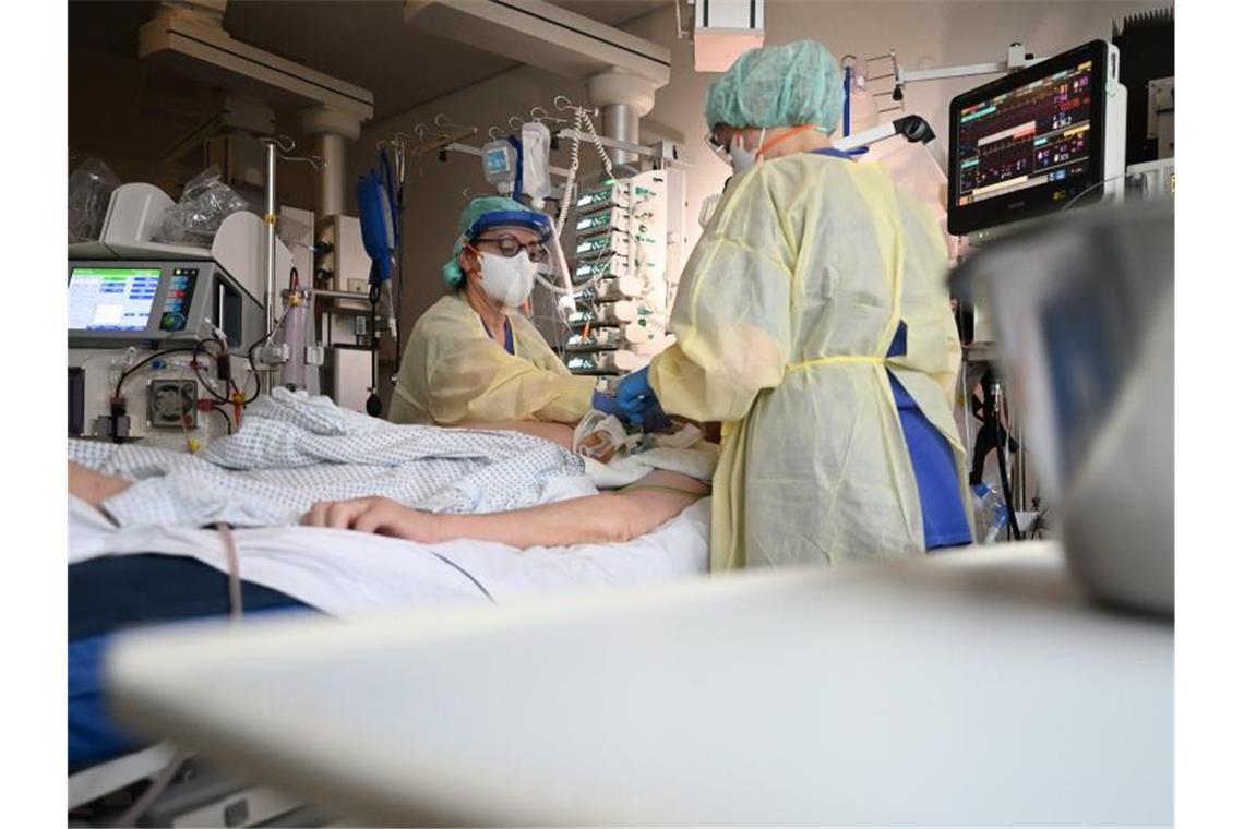Ein Patient in Baden-Württemberg ist nach einer zweiten Corona-Infektion gestorben. Foto: Marijan Murat/dpa