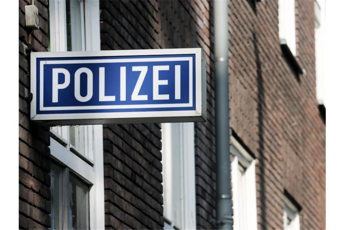 Polizei: 13-Jähriger nimmt Auto des Vaters