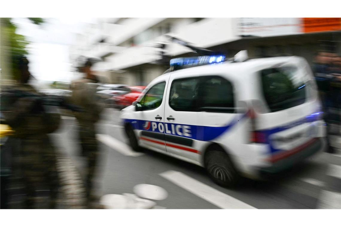 Nantes: Eine Tote und Verletzte bei Messerangriff in Schule