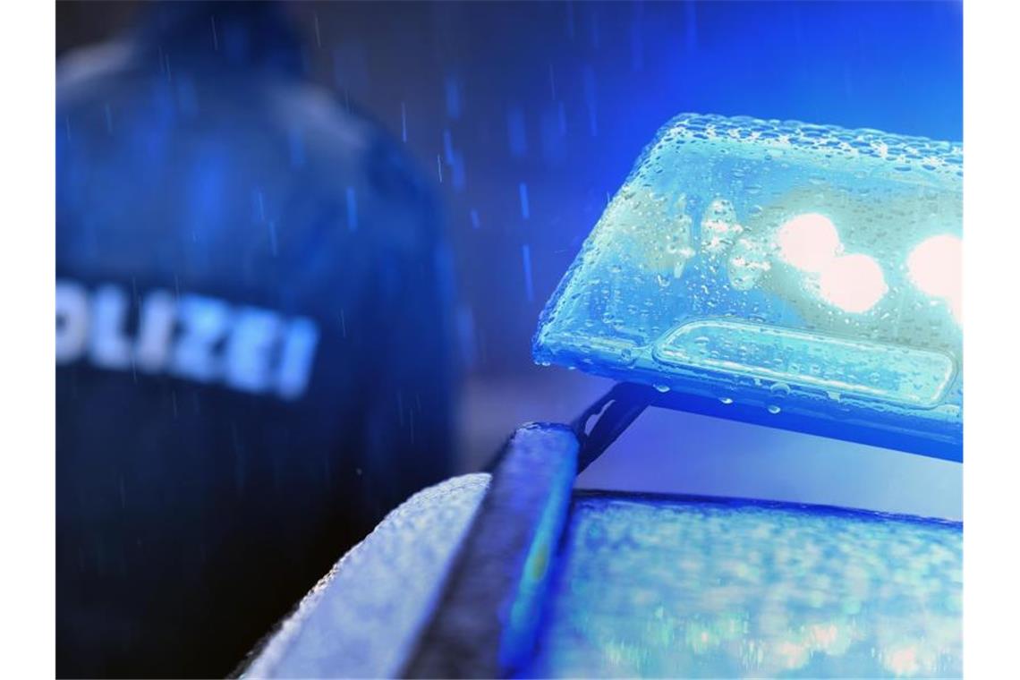 Vorfahrt genommen: zwei Schwerverletzte nach Unfall