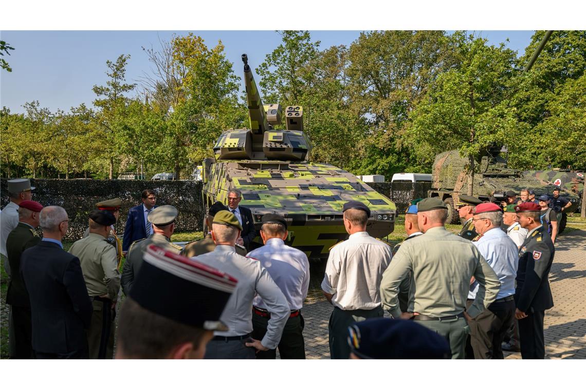 Stärkung der Ostflanke: "Himmelsfestung" und Abfangdrohnen Ein Prototyp des Flugabwehrsystems Skyranger ist bei einem Treffen europäischer Oberbefehlshaber von Landstreitkräften ausgestellt. (Archivbild)