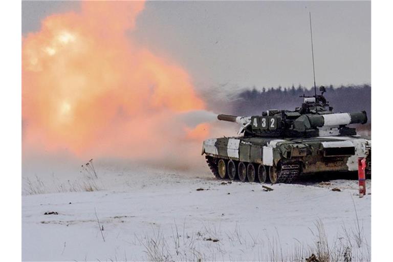 Ein russischer Panzer während einer Militärübung. Foto: Uncredited/Russian Defense Ministry Press Service/AP/dpa