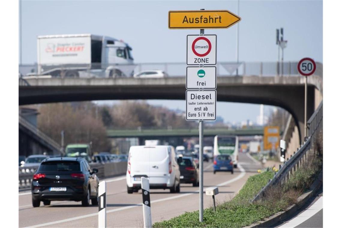 Plan für Stuttgart wird um mögliche Fahrverbote ergänzt