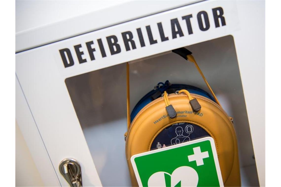 Behörden warnen vor nicht zugelassenen Defibrillatoren