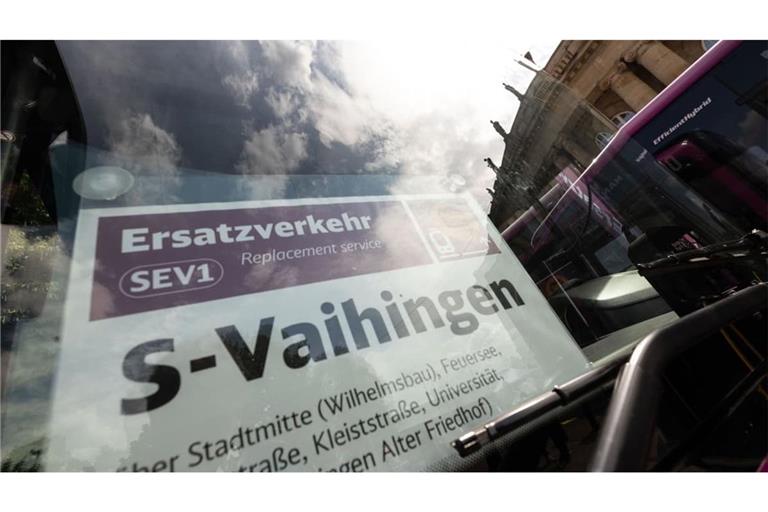 Ein Sommer ohne Ersatzverkehr? Die Jüngeren können sich daran gar nicht mehr erinnern.