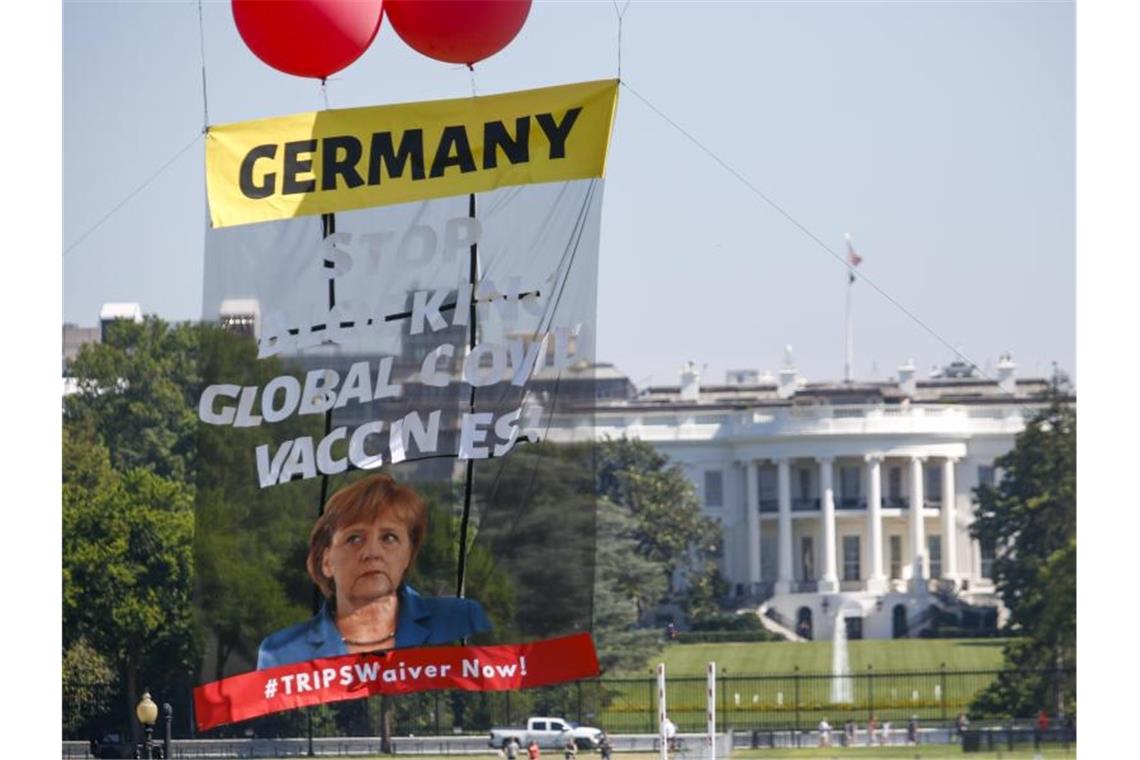 Organisationen fordern von Merkel Umdenken bei Impfpatenten