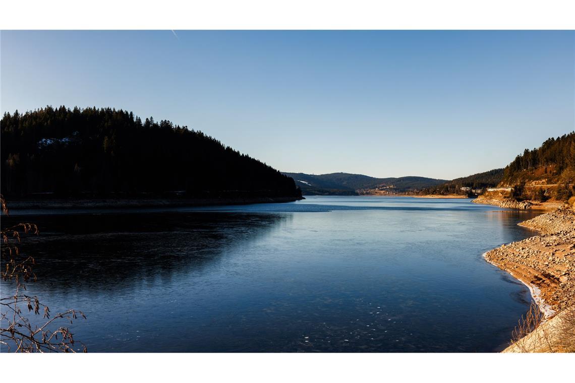 Urlauber bleibt im Schlamm am Schluchsee stecken Ein Urlauber ist im Schlamm am Schluchsee stecken geblieben. (Symbolbild)