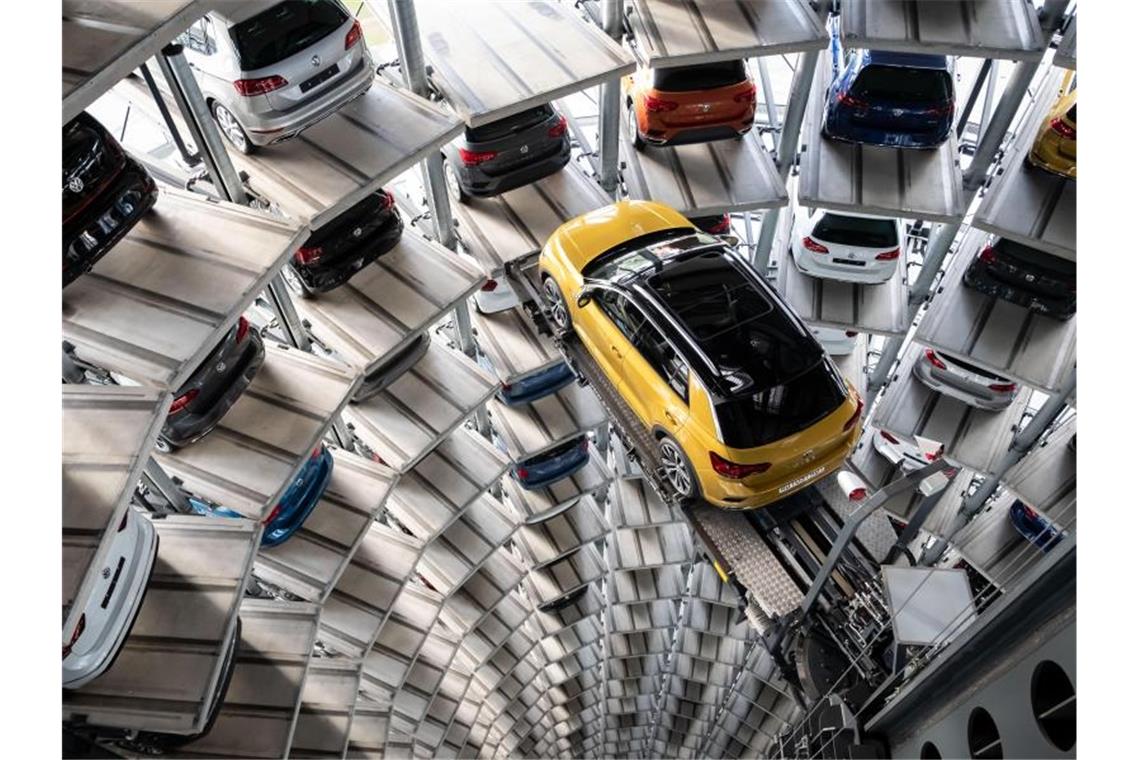 Umfrage: Knapp die Hälfte der Deutschen für Autokaufprämie