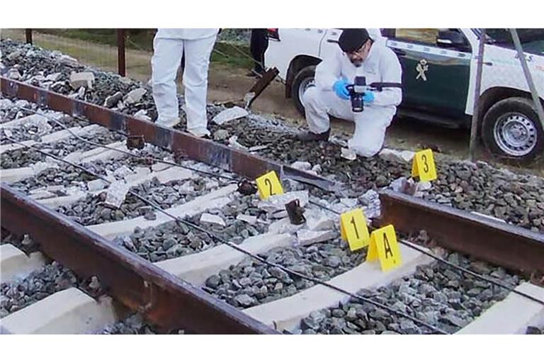 Ein vorläufiger Untersuchungsbruch sieht den Bruch einer Schiene als wahrscheinliche Ursache der Katastrophe.