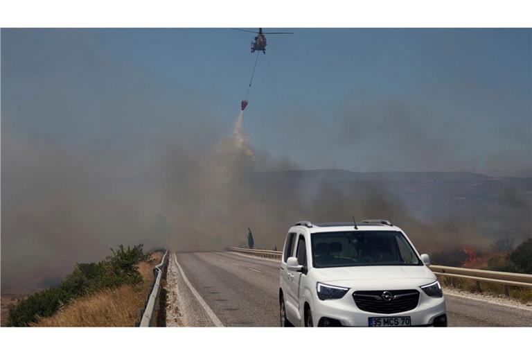 Ein Waldbrand Anfang Juli in der Provinz Izmir (Archivbild)