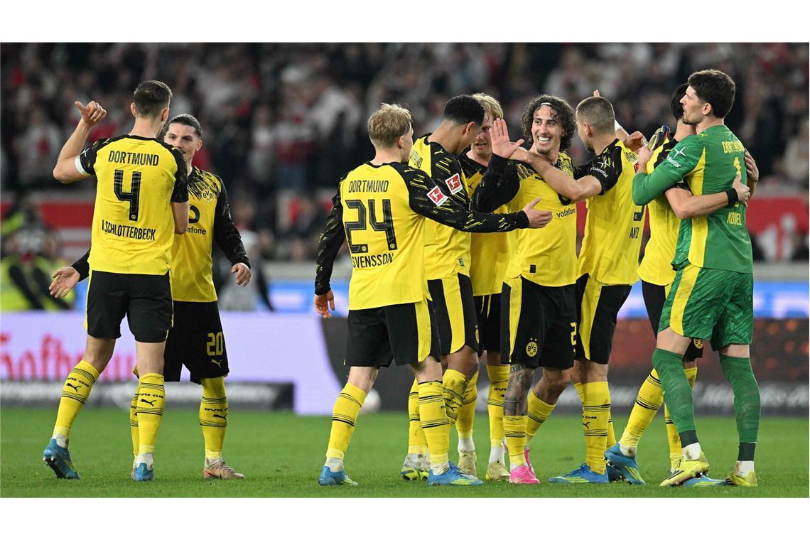 Ein weiteres Tor für den BVB fiel nur eine Minute später. Julian Brandt führte die Dortmunder mit dem 2:0 in der 96. Minute zum Sieg.