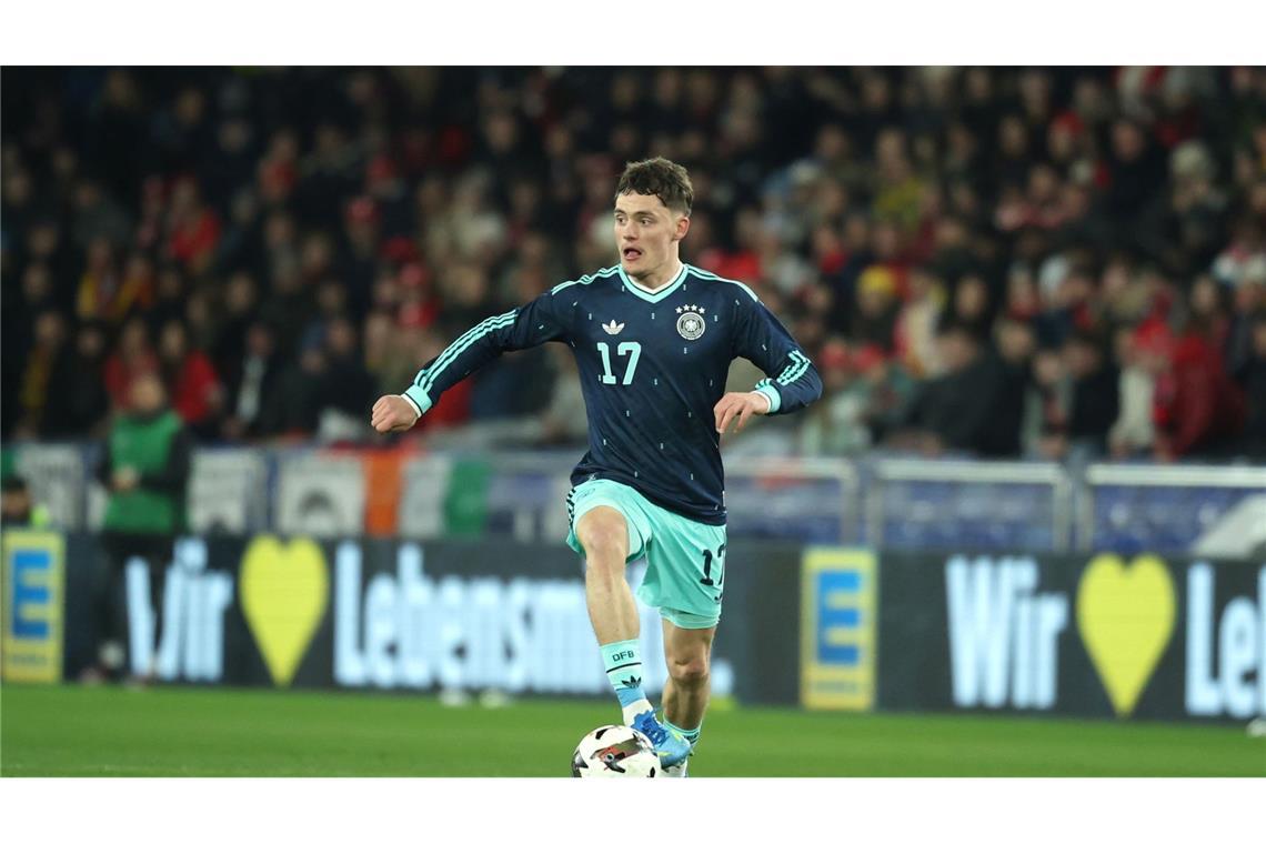 Ein Zauberer am Ball: Florian Wirtz.