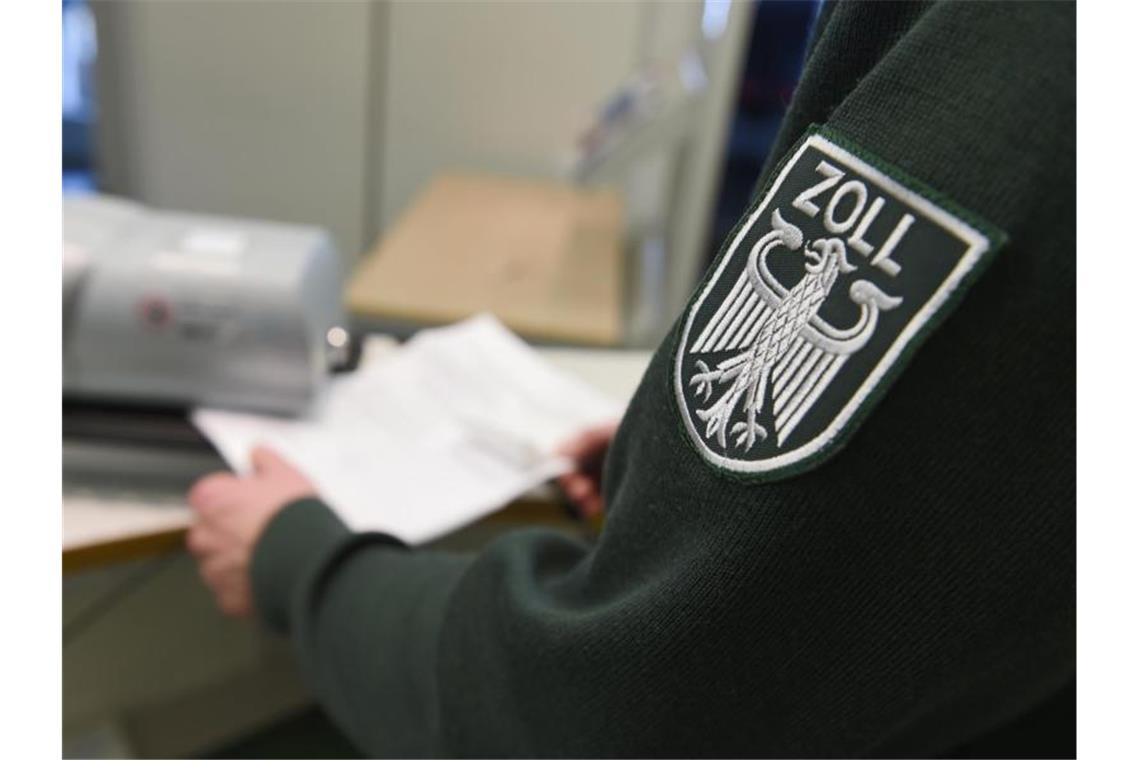 Marihuana per Post: Zoll entdeckt 20 Kg Rauschgift in Paket