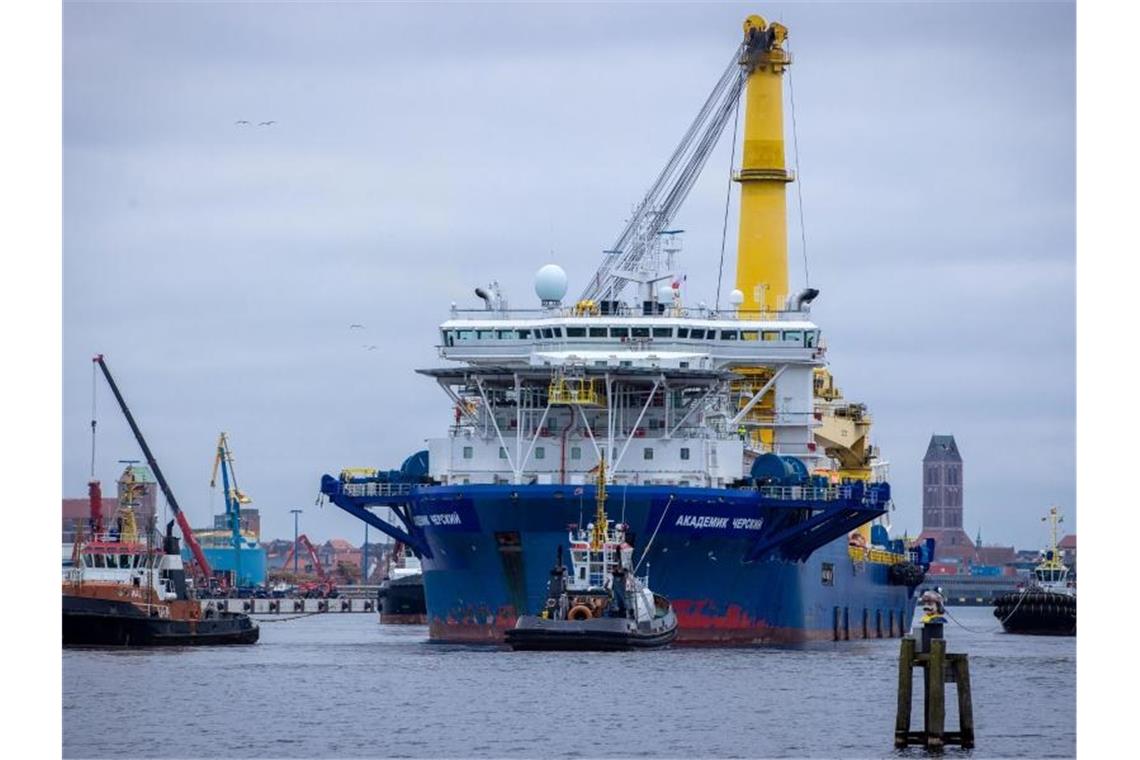 Deutschland will Russland als Partner beim „Green Deal“ Ein zweites Schiff hat mit der Rohrverlegung für Nord Stream 2 begonnen. Foto: Jens Bttner/dpa-Zentralbild/dpa