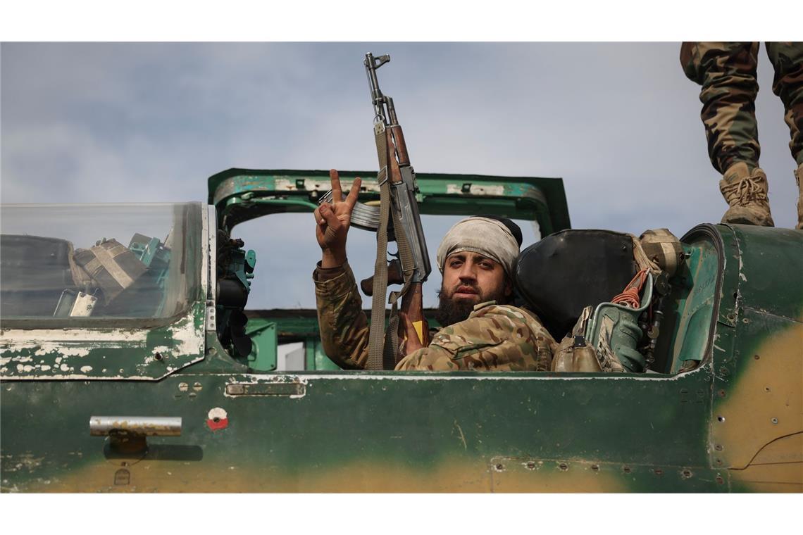 Aktivisten: Rebellen umzingeln Orte vor Damaskus Eine Allianz von Rebellengruppen macht in Syrien immer größere Geländegewinne.