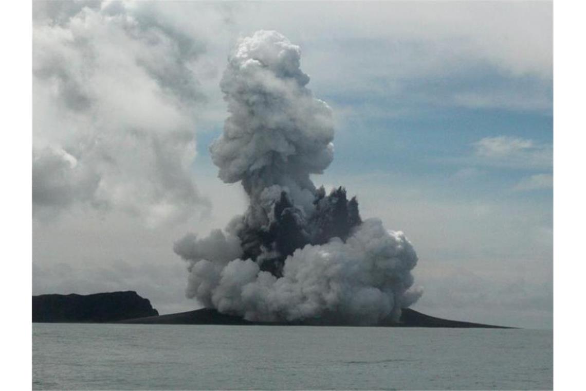 Untersee-Vulkan löst Tsunami im Pazifik-Gebiet aus