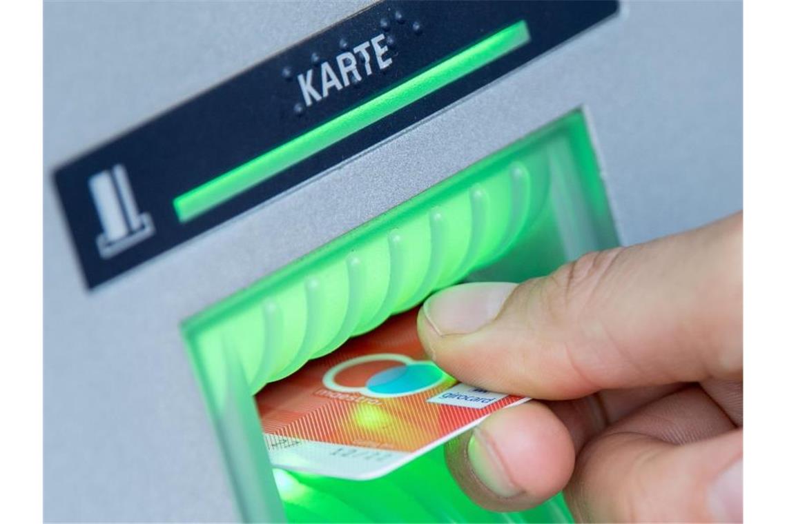 Gebühren für Girokonten: Aufbau von Vergleichsseite hakt