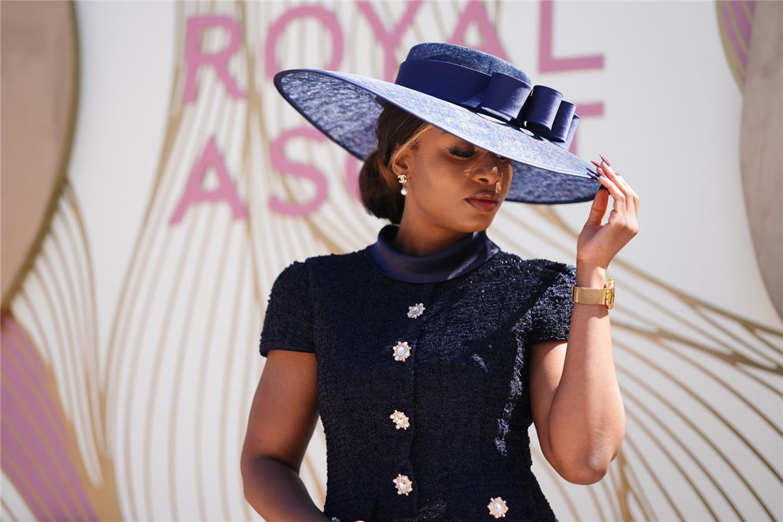 Die besten Hüte beim royalen Pferderennen