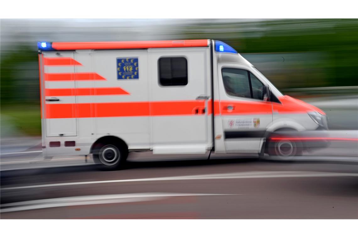 Eine deutsche Touristin wurde in Griechenland von einem herabstürzenden Balkon getroffen und starb. (Symbolbild)