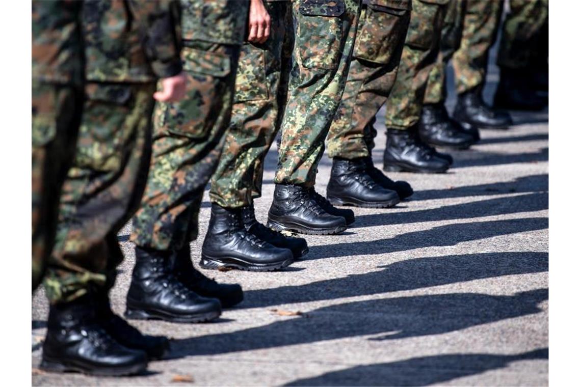 Bundeswehr und Impfung: Ausschuss will Duldungspflicht Eine Entscheidung der militärischen oder politischen Führung des Ministeriums ist noch nötig. Foto: Sina Schuldt/dpa
