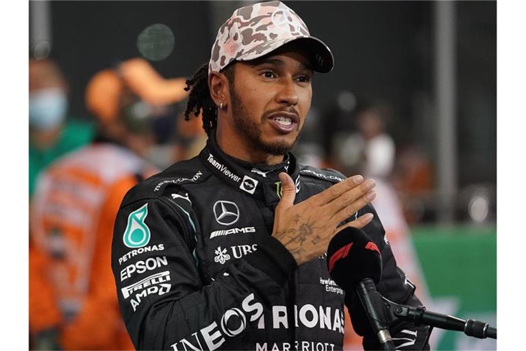 Eine Entscheidung über die Zukunft von Lewis Hamilton steht kurz bevor. Foto: Hasan Bratic/dpa