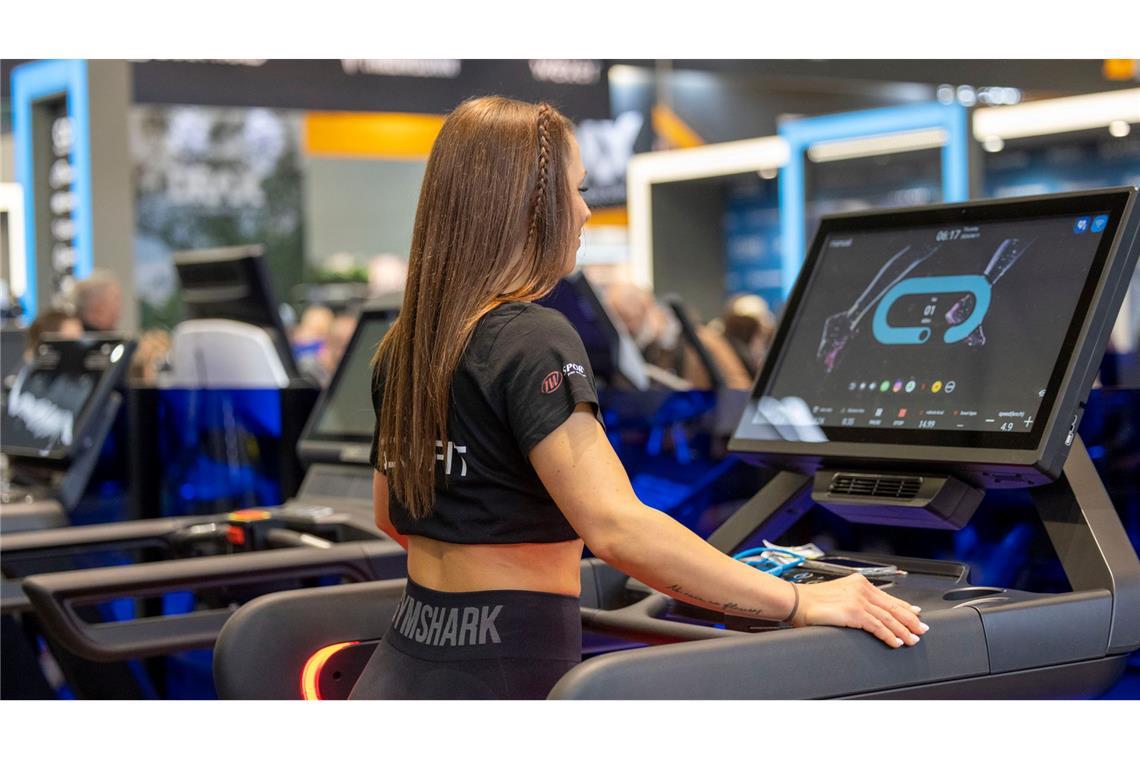 Eine Fibo-Besucherin beim Training.