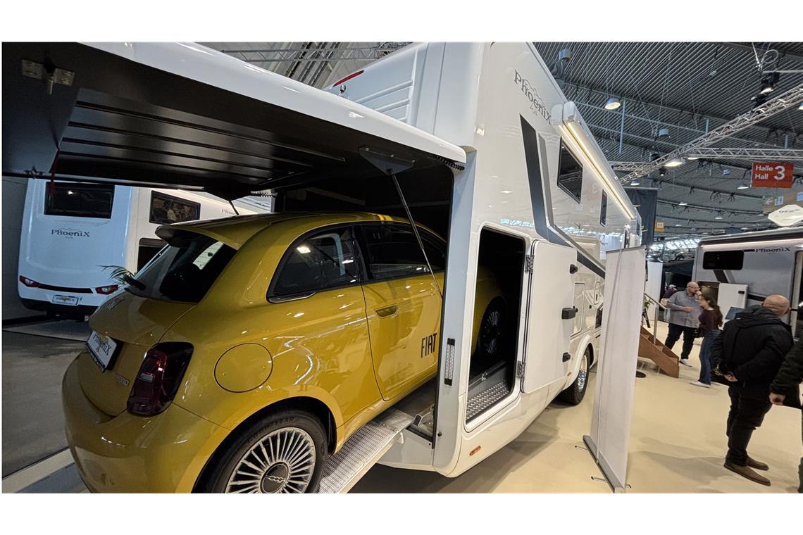 Eine Garage hat der Phonix-Luxusliner auch im Angebot.