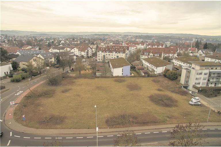 Eine große Baulücke wird geschlossen: An der Ecke Dresdener Ring/Rietenauer Weg sind vier Wohngebäude geplant. Foto: A. Becher