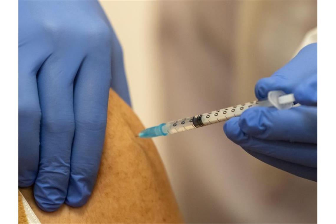 Eine Impfkampagne für etwa 28 Millionen betroffene Kinder in den USA könnte schon im November starten. Foto: Michael Reichel/dpa-Zentralbild/dpa