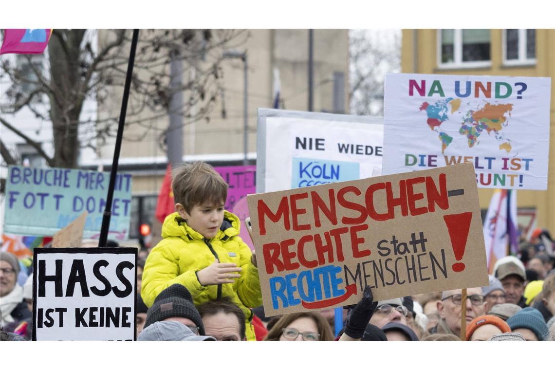 Eine Leipziger Studie kommt zu dem Schluss, dass Diskriminierung in Behörden oft in Abläufen und Entscheidungsspielräumen steckt (Symbolfoto).