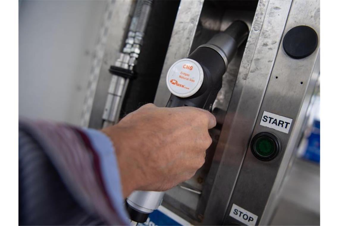 Mehrheit der Bürger hat Interesse an klimaschonendem Sprit Eine Mehrheit der Deutschen kann sich vorstellen, E-Fuels zu nutzen. Foto: Marijan Murat
