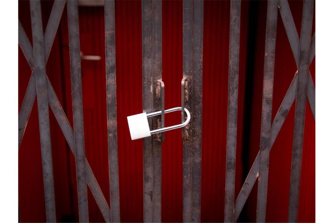 Rechtszweifel an Teil-Lockdown Eine Mehrheit der Deutschen steht hinter den Maßnahmen des Teil-Lockdowns - Gastronomen werden wohl klagen. Foto: Christian Charisius/dpa