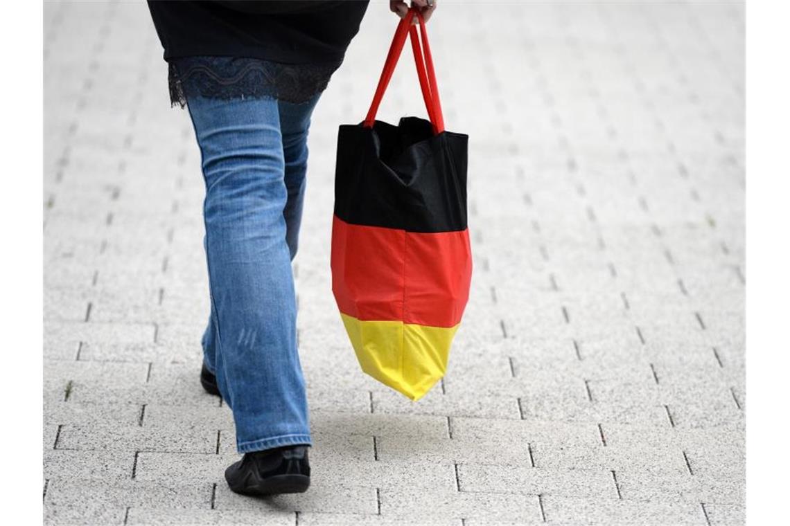 Folgen der Corona-Pandemie dämpfen Preisauftrieb 2020 Eine niedrigere Inflationsrate hat es zuletzt in der globalen Finanz- und Wirtschaftskrise 2009 gegeben. Foto: Ralf Hirschberger/dpa-Zentralbild/dpa