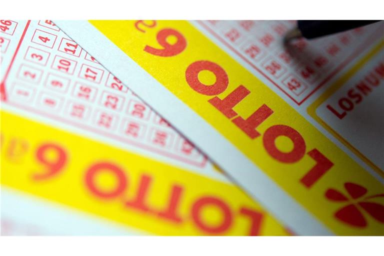 Eine Person aus Baden-Württemberg darf sich über mehr als eine Millionen Euro freuen. (Symbolbild)