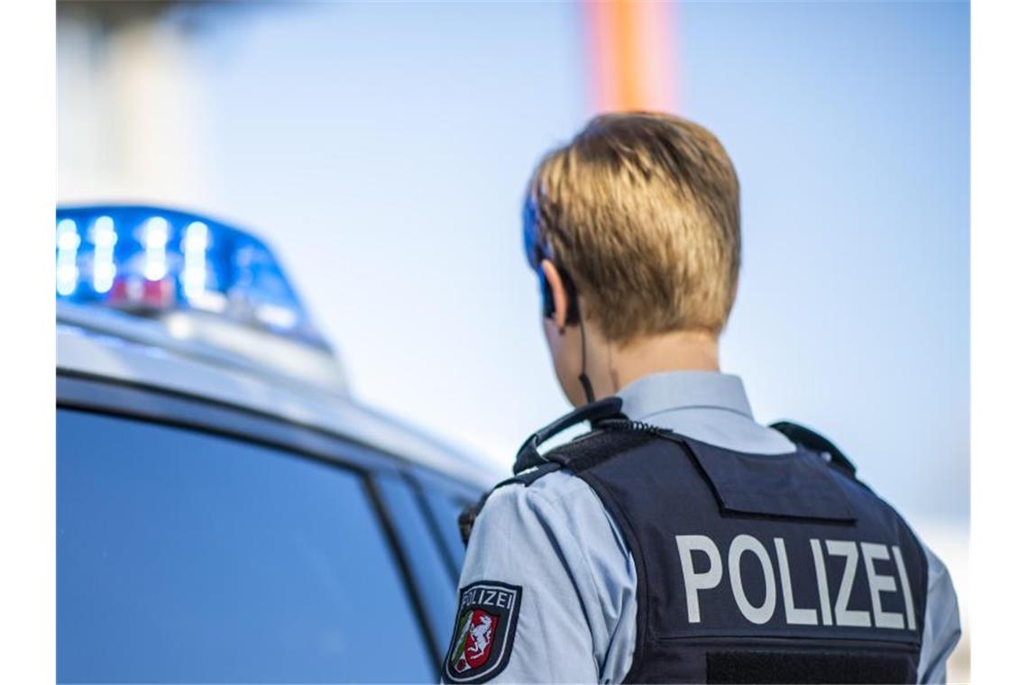 Bericht: Kennzeichnungspflicht für Polizei kommt 2022
