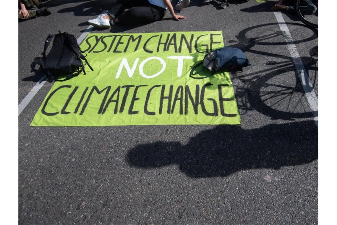 Eine Protestaktion der Bewegung „Fridays for Future“ in Stuttgart. Foto: Marijan Murat/dpa/Archivbild