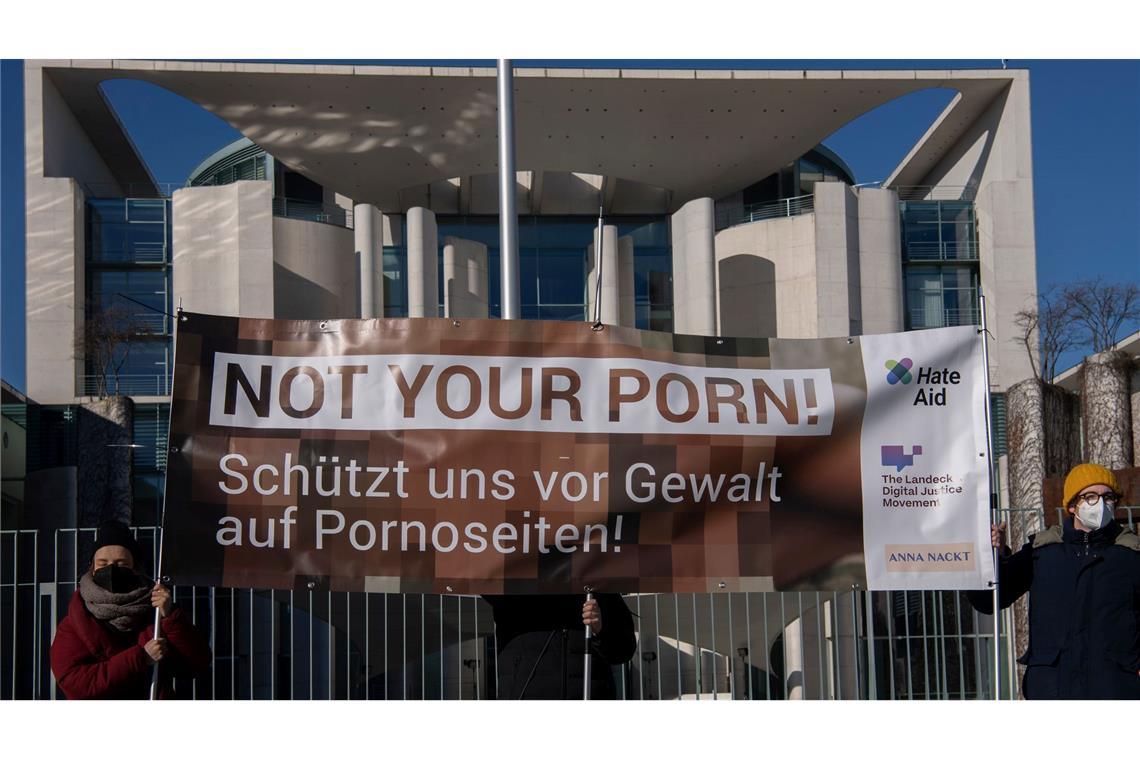 HateAid-Chefinnen: "Wir lassen uns nicht einschüchtern"