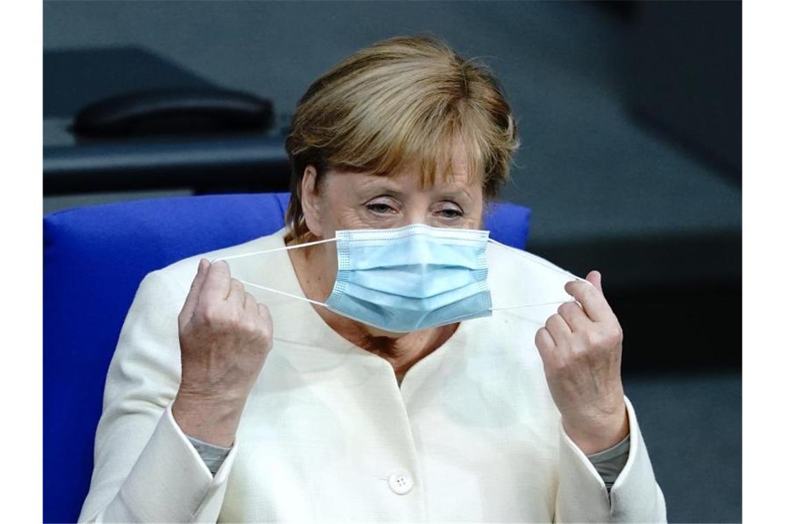 Merkel appelliert an Bürger: „Halten Sie sich an die Regeln“
