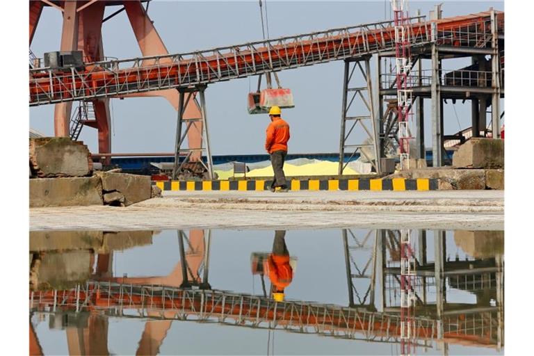 Eine Schwefelmine in der ostchinesischen Provinz Jiangsu. Foto: Xu Congjun/SIPA Asia via ZUMA Press/dpa