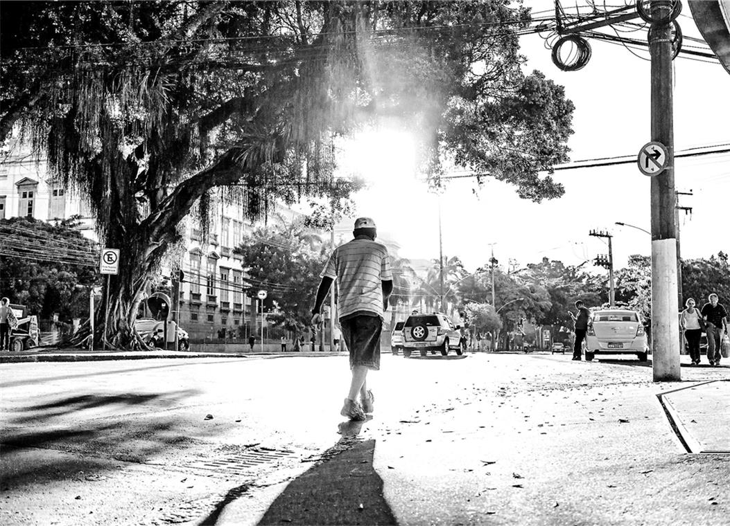 Abseits der Copacabana Eine Szene aus dem städtischen Alltag Rio de Janeiros. Foto: V. Weinbeer