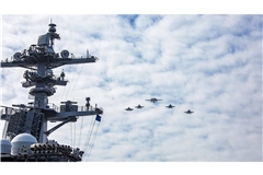 Eine Trägergruppe um die USS Abraham Lincoln wird nach Nahost verlegt.