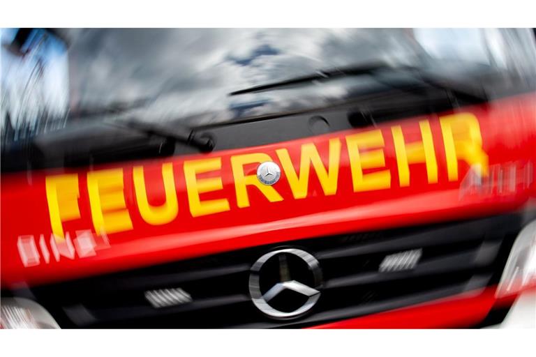 Eine überhitzte Kupplung hat in Bad Herrenalb ein Großaufgebot an Einsatzkräften auf den Plan gerufen. (Symbolbild)