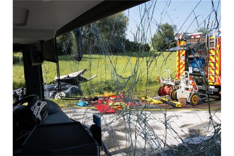 Audi Regenschirm Schwarz in Baden-Württemberg - Marbach am Neckar