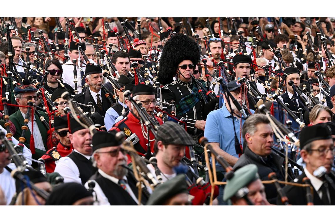 Eine von AC/DC's berühmtesten Rockhymnen erfüllte die Innenstadt.